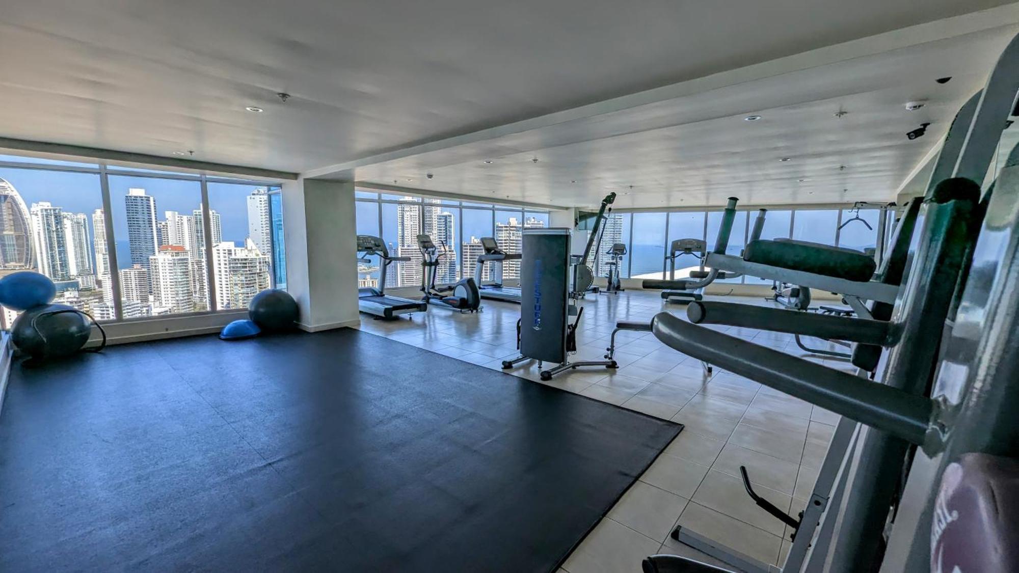 Yc 3602 L Apartamento 2Br En Av Balboa Panama-Stad Buitenkant foto