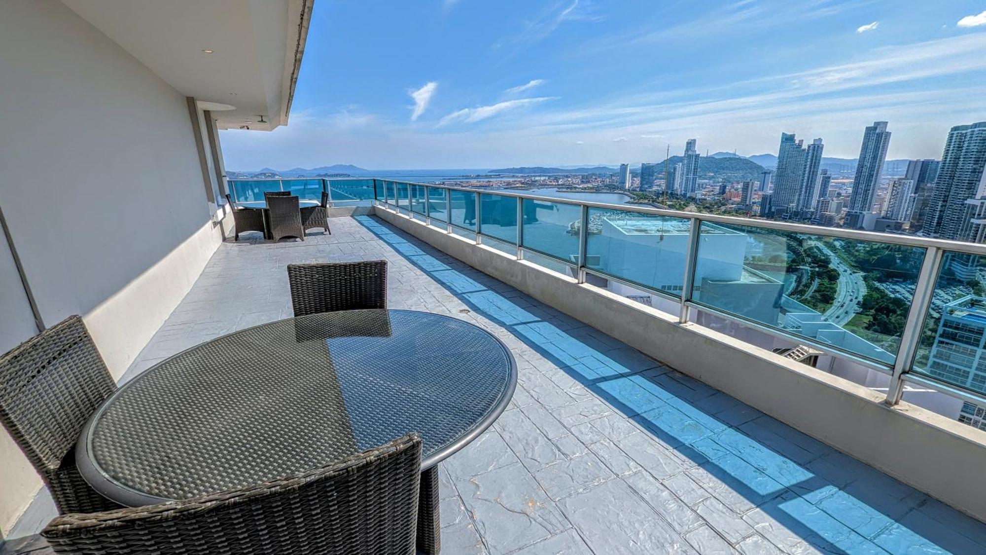 Yc 3602 L Apartamento 2Br En Av Balboa Panama-Stad Buitenkant foto